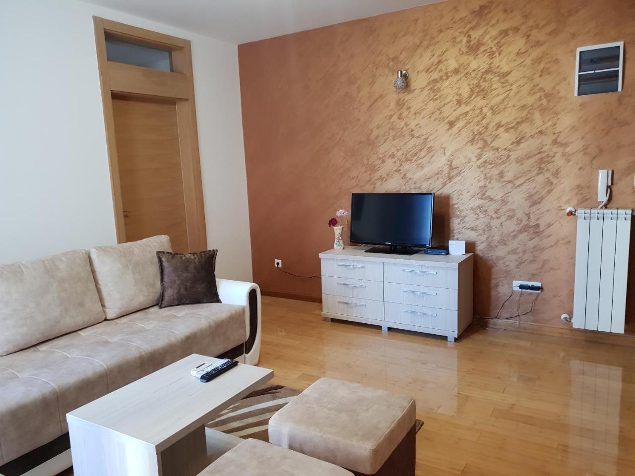Apartman Kej Free Parking クラリエボ エクステリア 写真