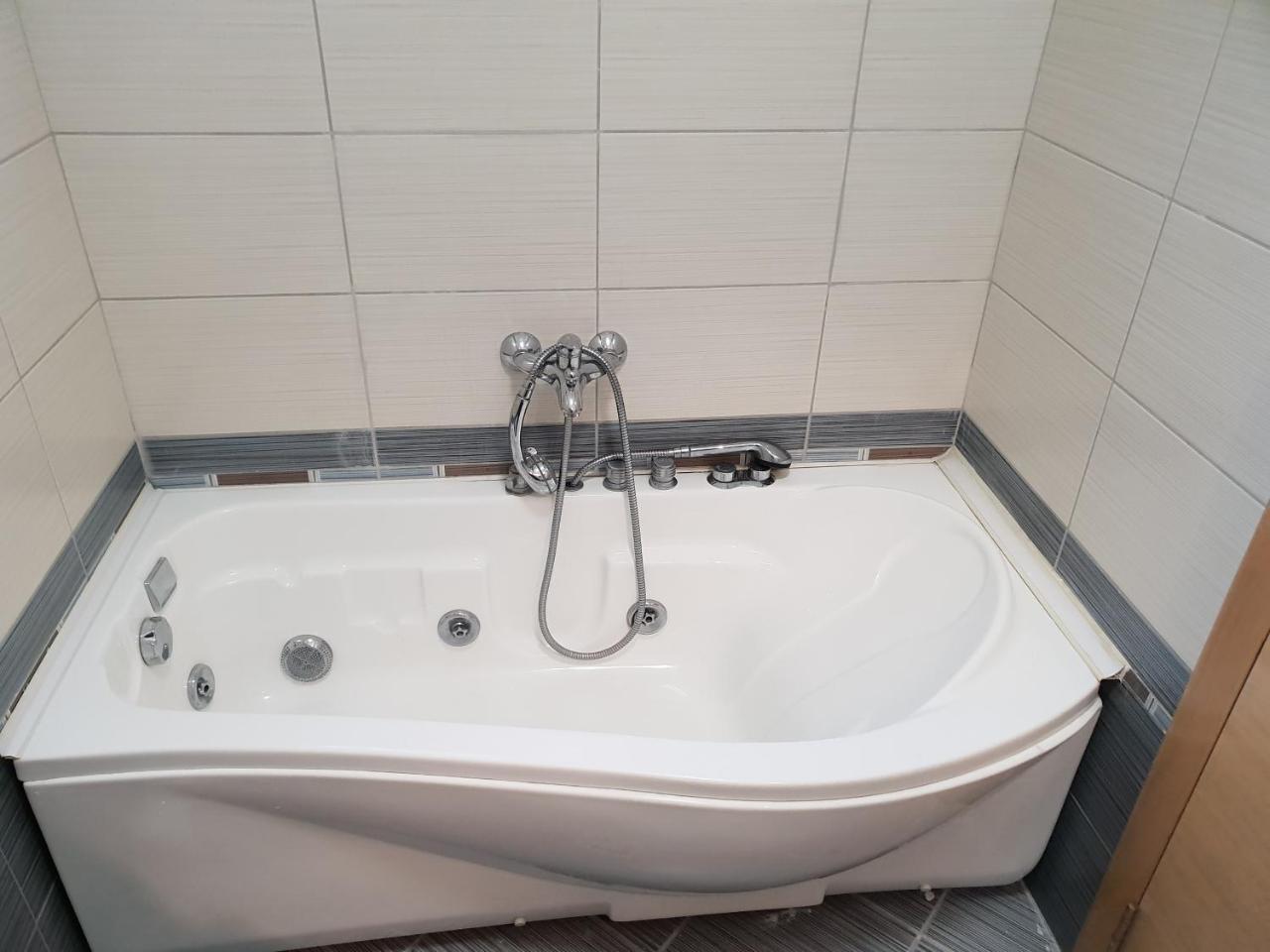Apartman Kej Free Parking クラリエボ エクステリア 写真