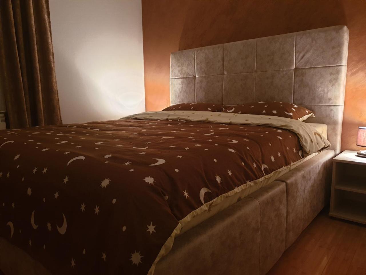 Apartman Kej Free Parking クラリエボ エクステリア 写真